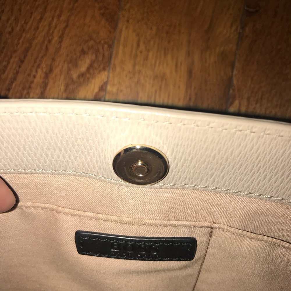 Hugo Boss Bag - Picture 4 of 8